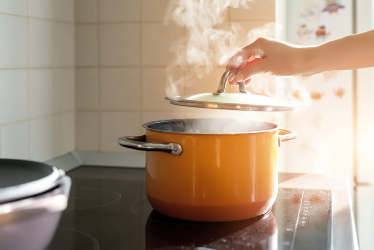 シャコはどのようにして食べるのが正解？